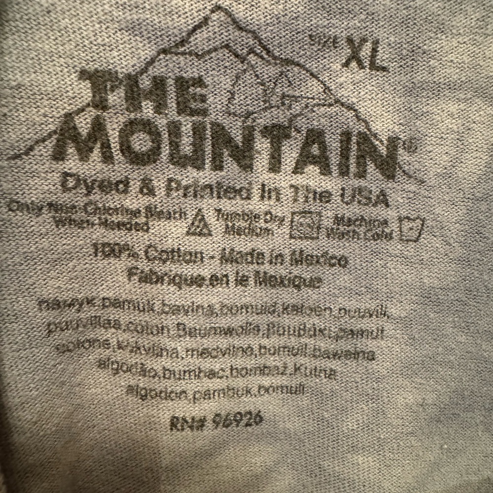 Women’s Short Sleeve XL White Tiger The Mountain Shirt - Picture 3 of 7